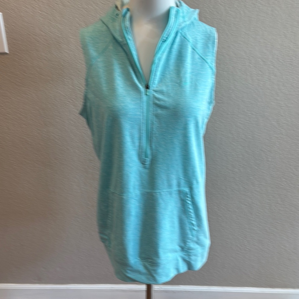 Nike Dri-FIT Light Blue Top size medium‎